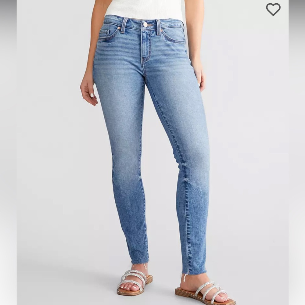 Buckle Stella mid-rise slim fit, ankle skinny jeans